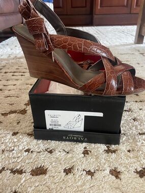 Talbots Croc-Embossed Brown Wedge Sandals